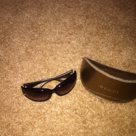 Gucci sun glasses