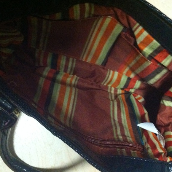 SOLD!!!! REDUCED!😍Cute little purse! - Picture 3 of 3