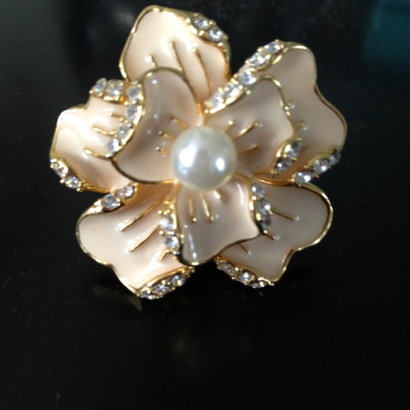 Park lane Angelina flower ring size 7 - Picture 1 of 4