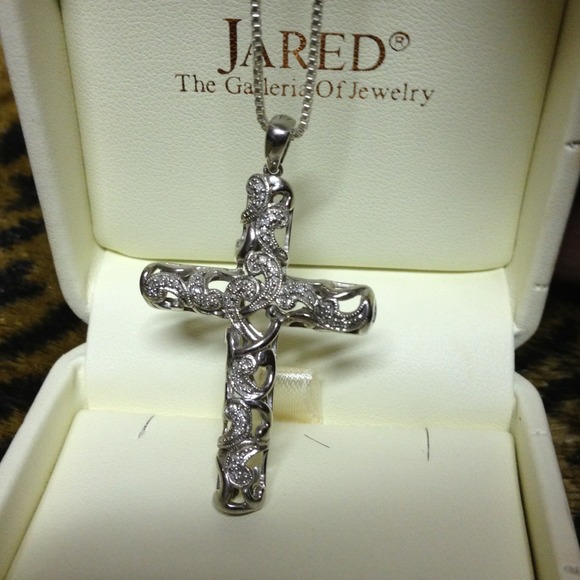 he went to JARED!!! Jewelry 5 Karat Diamond And Silver Jared Necklace
