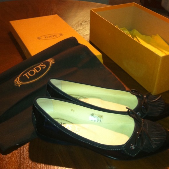 Authentic Tod's Flat Loafers