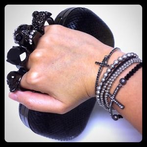 Clutches & Wallets - 💔SOLD OUT💔 Knuckle Skull Snake Skin Clutch Clutches & Wallets - 💔SOLD OUT💔 Knuckle Skull Snake Skin Clutch