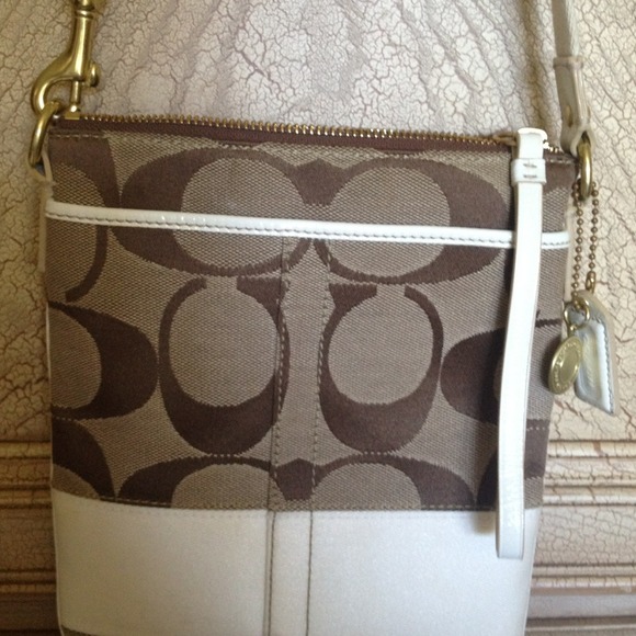 Authentic Coach Bag - Picture 2 of 4
