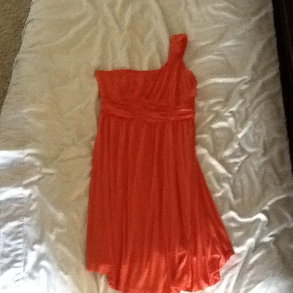 One shoulder dress