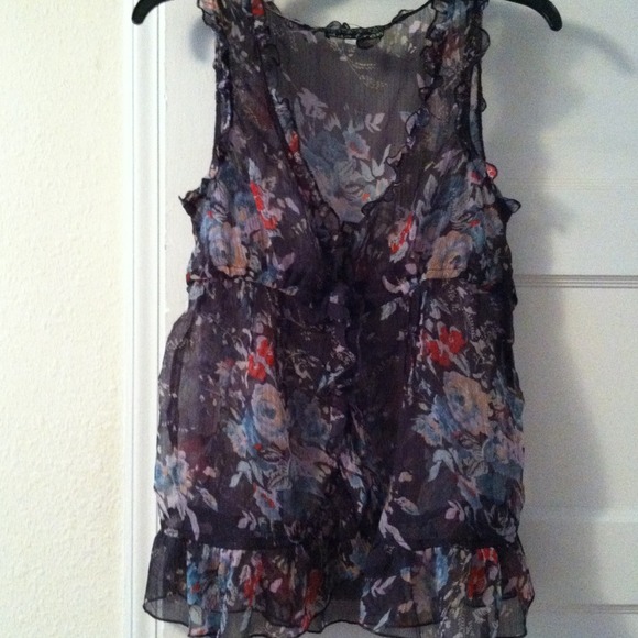 💜💜Sheer Flower Print Top💙💙