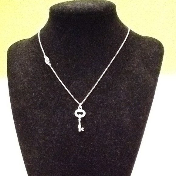 Juicy Key Wish Silver Necklace - Picture 1 of 2