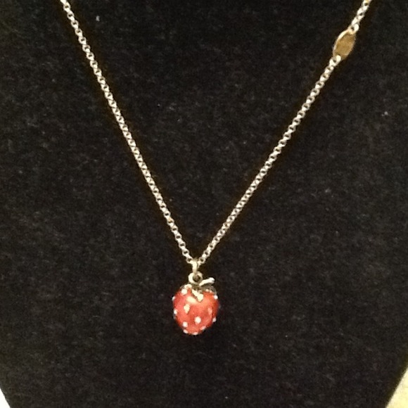 Juicy Strawberry Necklace - Picture 2 of 2