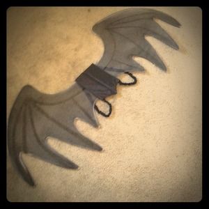 "Bat" wings
