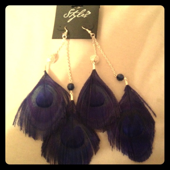 Feather earings