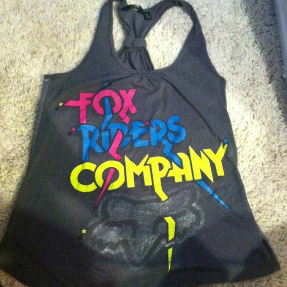 Tank with a glitter back