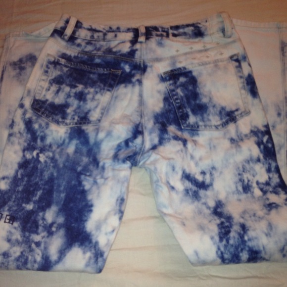 💥💥SOLD💥💥Ksubi Acid Washed Skinny Jeans - Picture 2 of 4