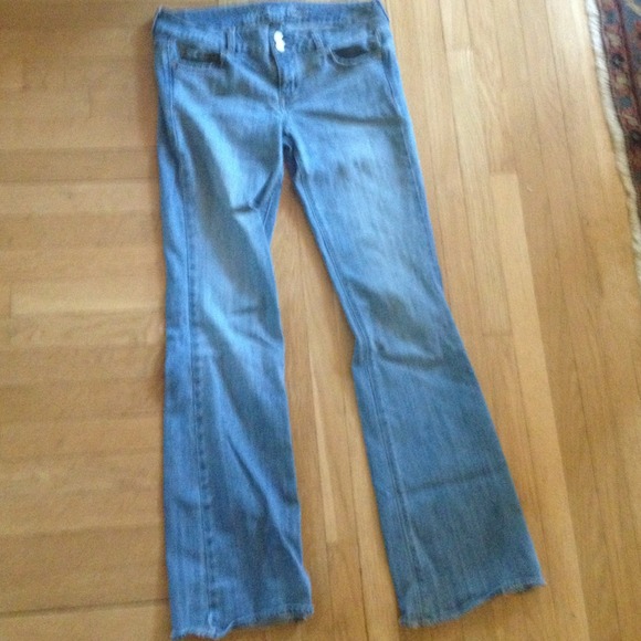 REDUCED AE light wash artist jeans x long NWOT