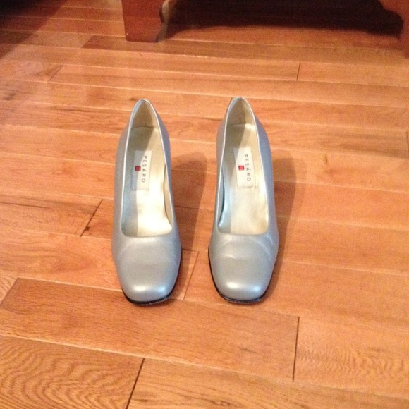 Beautiful shoes by Pesaro