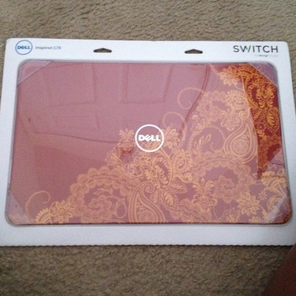 Dell SWITCH by Design Studio 17"