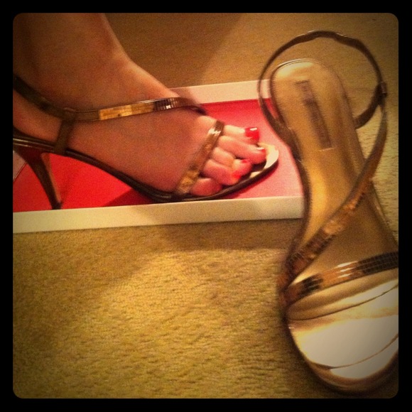 Bandolino strappy dress shoes
