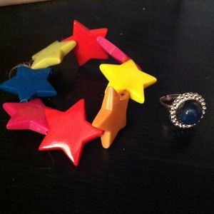 Star stretchy bracelet an mood ring