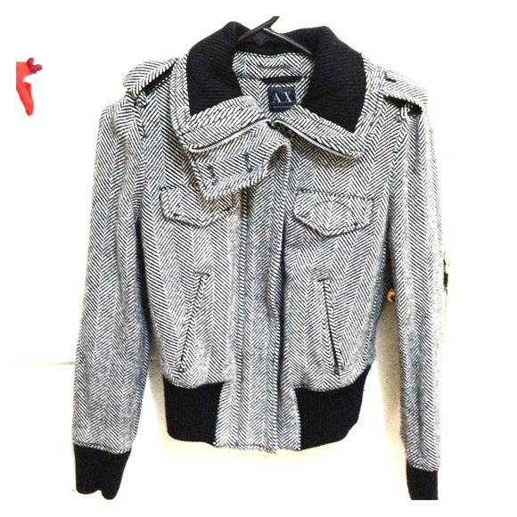 Bomber jacket
