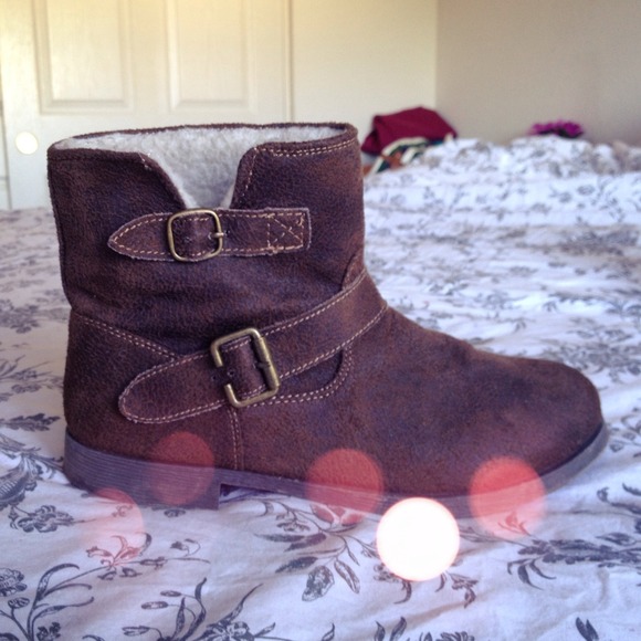 Madonna's Material Girl brown boots