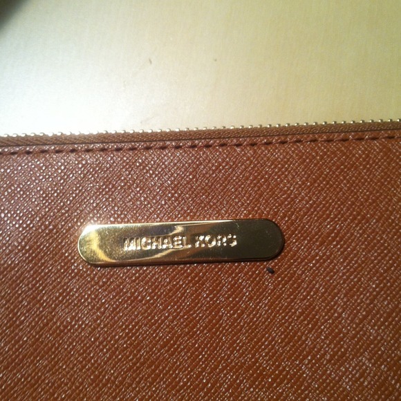 Micheal kors wallet