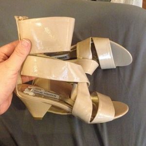 Steve Madden Shoes - Bundle!! ❌❌❌Steve Madden/ F21 skirt Steve Madden Shoes - Bundle!! ❌❌❌Steve Madden/ F21 skirt