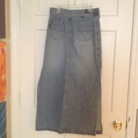 Buckle ankle length jean skirt - Picture 2 of 2