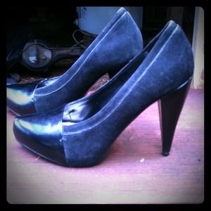 BCBGirls black pumps size 6.5