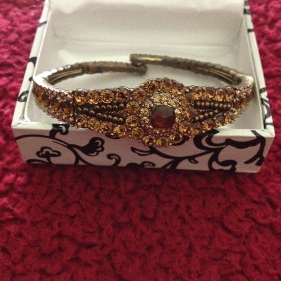 Cuff bracelet