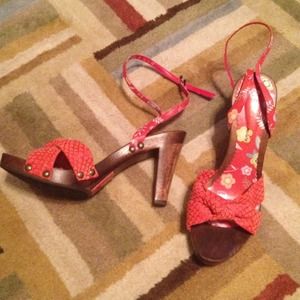 Pretty orange summer heels