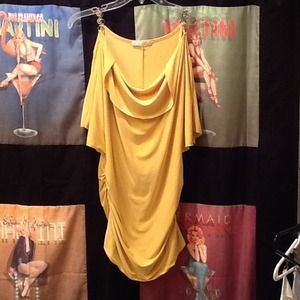 Mustard yellow fun top