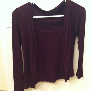 💜deep burgundy cardigan