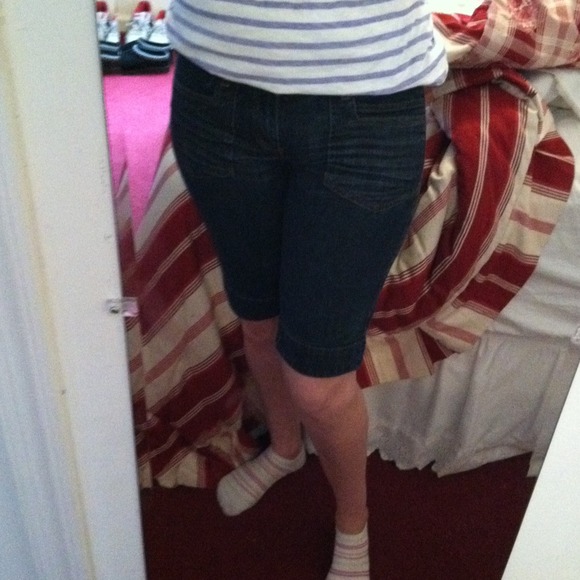 *SOLD***^^Bermuda shorts - Picture 3 of 4