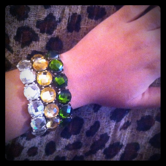 💛*SOLD*Bracelet set