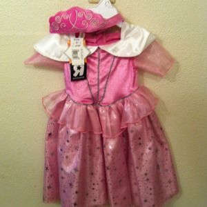 Brand new tags still on princess costume