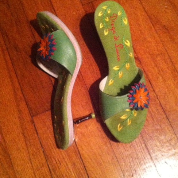 These are the cutest slides ever!