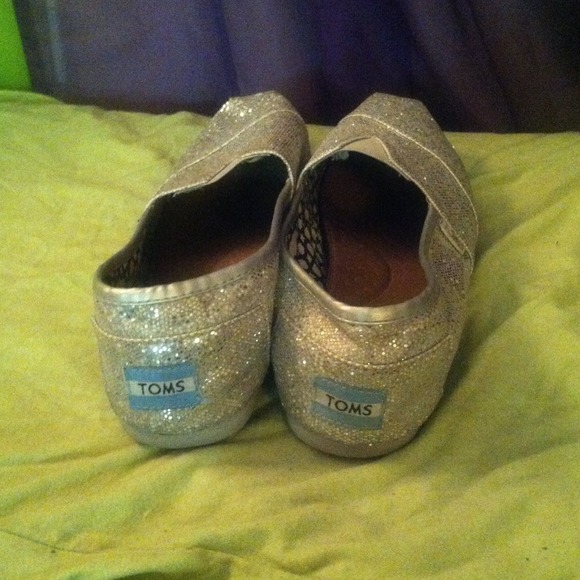 Sparkly toms - Picture 3 of 3