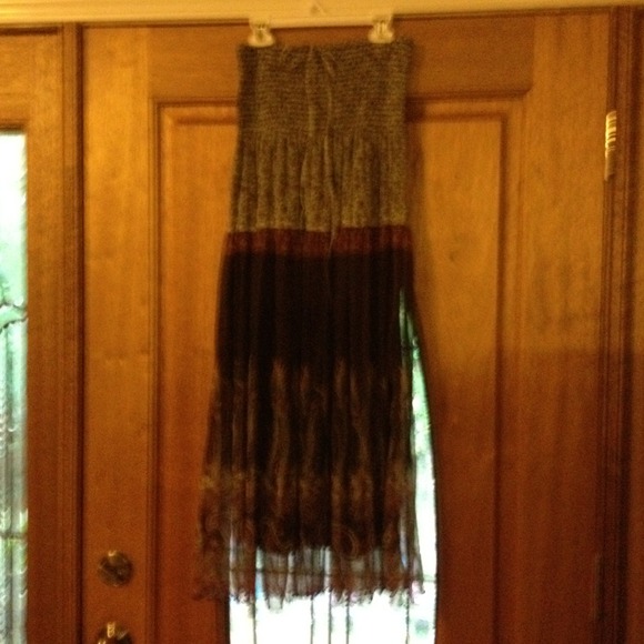 Dress - Picture 1 of 3