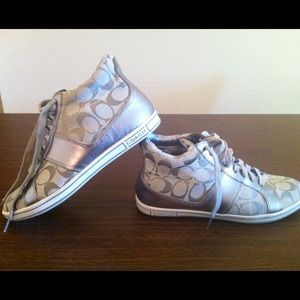 ✨Coach sneakers! ✨
