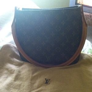 Authentic LV bag w/ duster .
