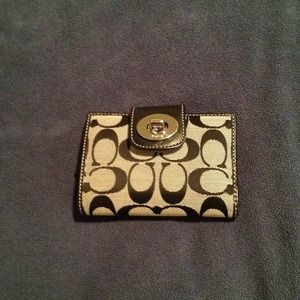 Coach wallet