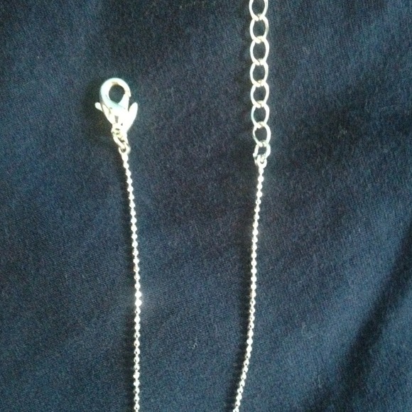 Floral Rhinestone Necklace - Picture 4 of 4