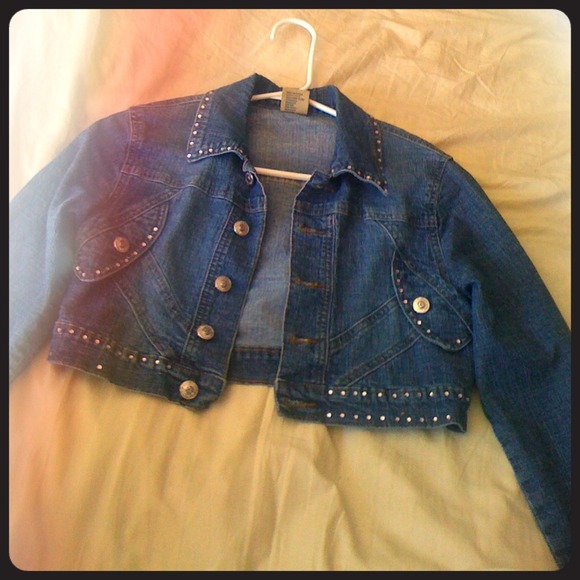 **7 item bundle** 4 @ashley1985 thank u :)