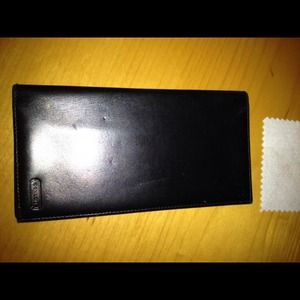 RESERVED for monicaryre Coach wallet