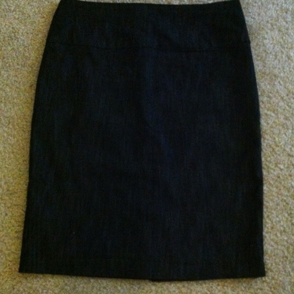 Dark grey pencil skirt - Picture 1 of 3