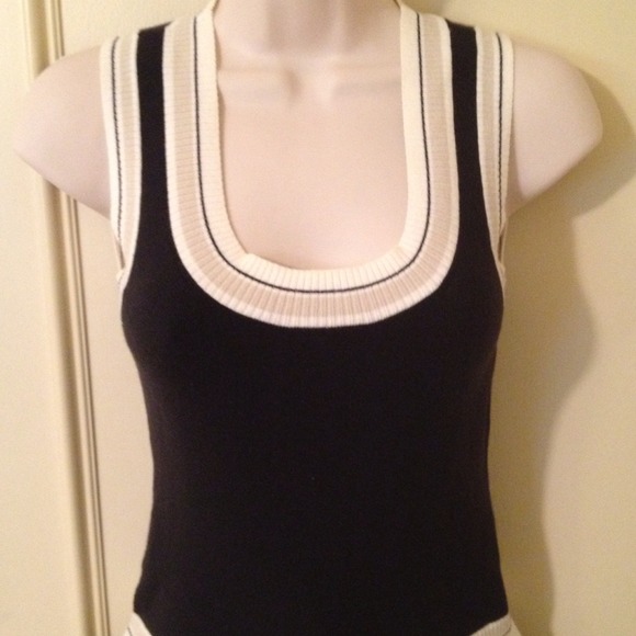 Ann Taylor xsp blk,cream,tan shell top - Picture 2 of 4
