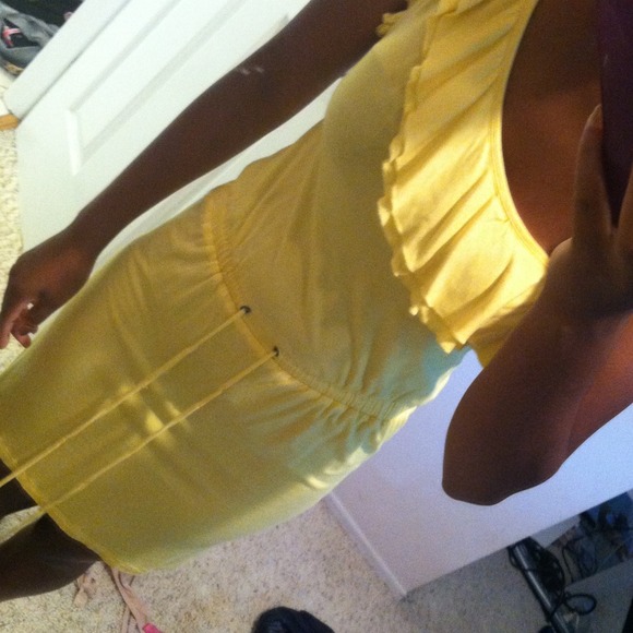 Dress - Picture 3 of 3