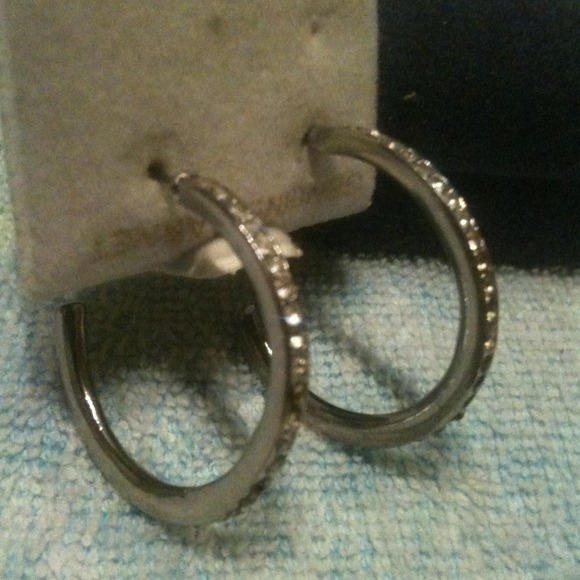 SOLD - Picture 3 of 4