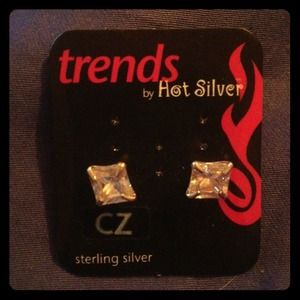 Trends by Hot Silver Studs
