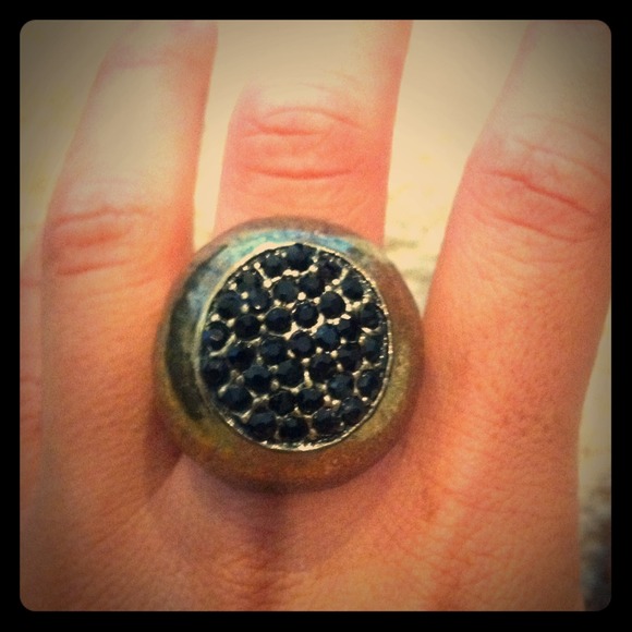 Dark gold ring with black faux crystals