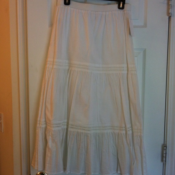 White linen skirt