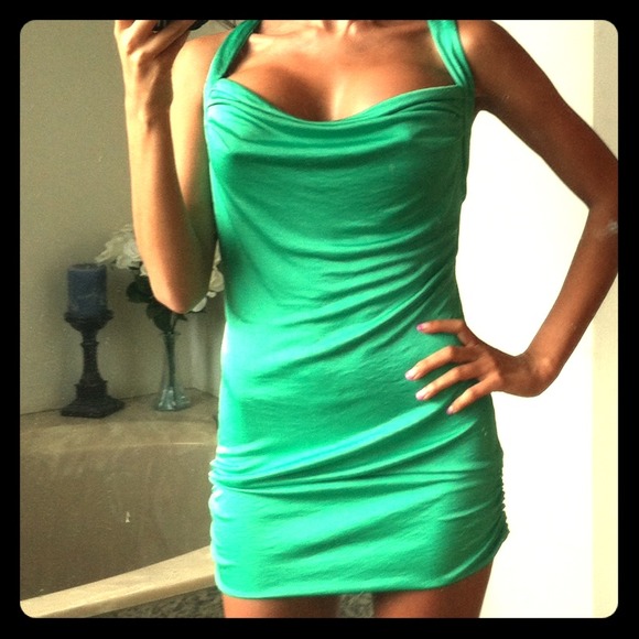 Bundle for Rosa31 green dress + coral tube top